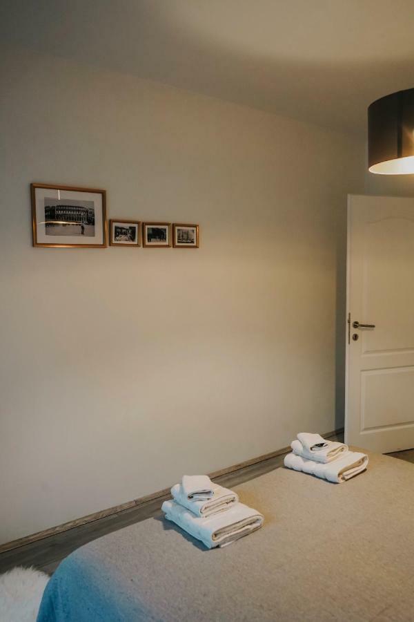 Bacchus Apartment